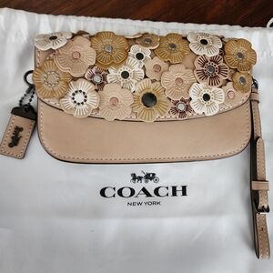 Coach 1941 Tea Rose Wristlet/Clutch